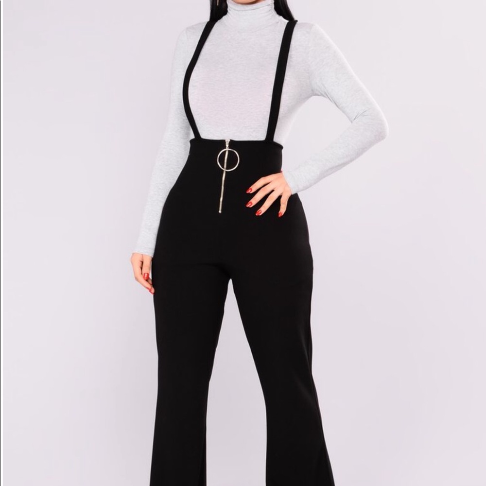 Fashion nova jumpsuit